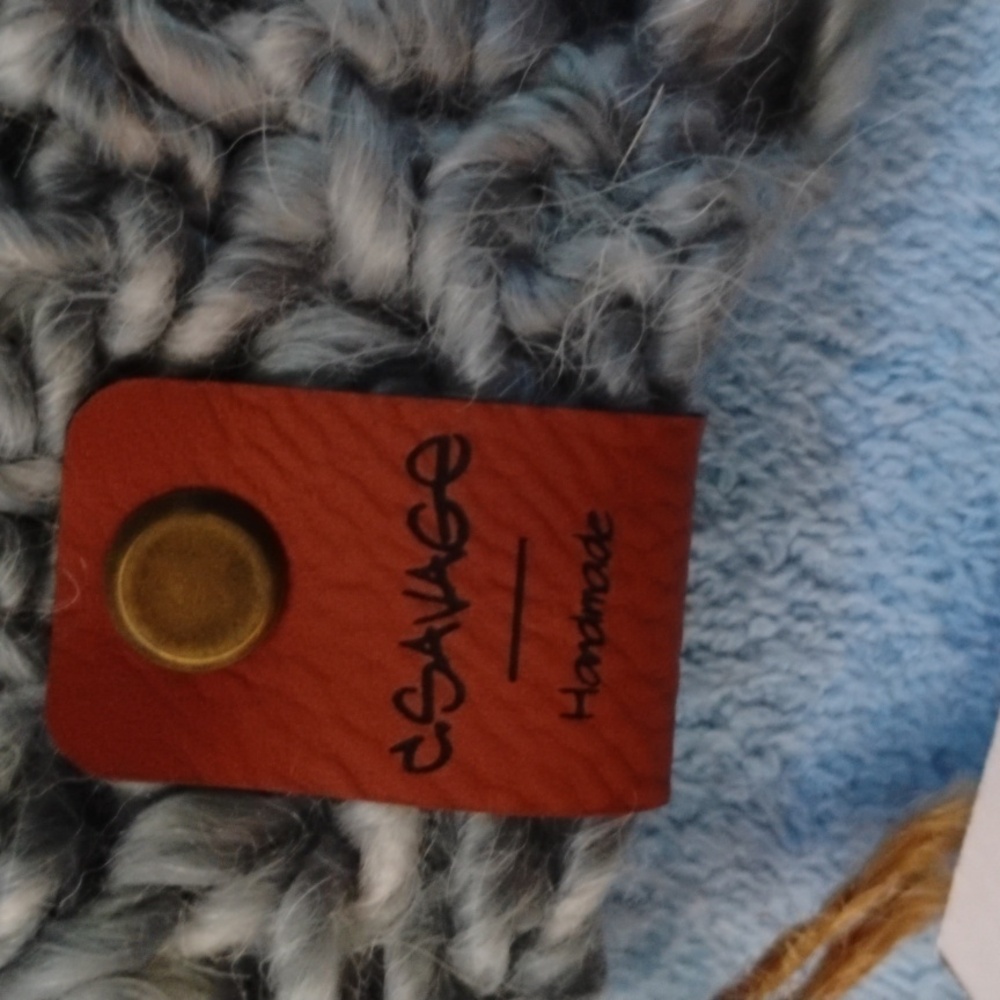 Handmade Scarf! - Picture 2 of 6